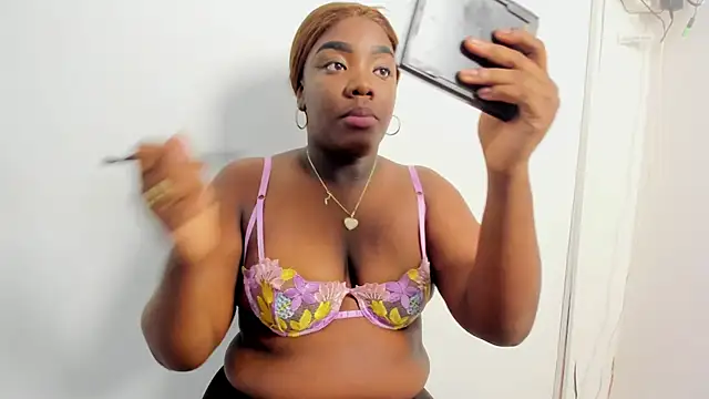 TANISHA HILL online show from 09.20.25