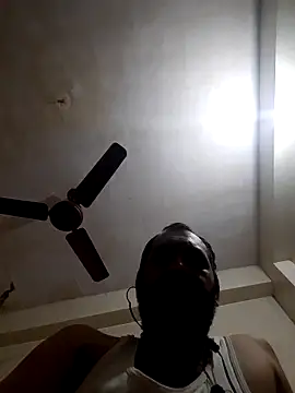 Snapshot of Hot-boy077 chatting on 09.17.25 Hot-boy077 online show from 09.17.25