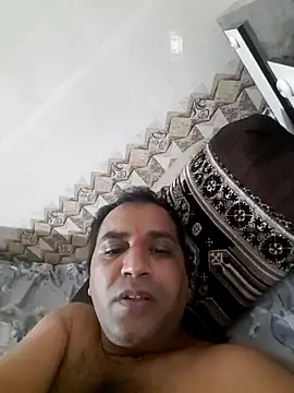 Snapshot of Hot-boy077 chatting on 10.21.25 Hot-boy077 online show from 10.21.25