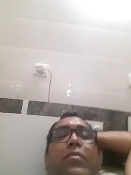 Snapshot of Hot-boy077 chatting on 10.21.25 Hot-boy077 online show from 10.21.25