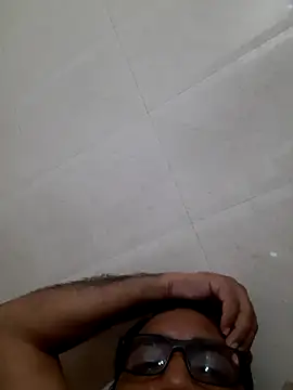 Snapshot of Hot-boy077 chatting on 10.25.25 Hot-boy077 online show from 10.25.25