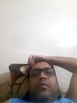 Snapshot of Hot-boy077 chatting on 11.06.25 Hot-boy077 online show from 11.06.25