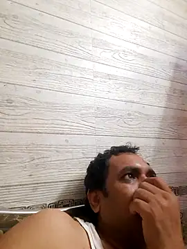 Snapshot of Hot-boy077 chatting on 11.25.25 Hot-boy077 online show from 11.25.25