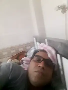 Snapshot of Hot-boy077 chatting on 11.29.25 Hot-boy077 online show from 11.29.25