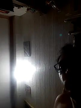 Snapshot of Hot-boy077 chatting on 12.01.25 Hot-boy077 online show from 12.01.25