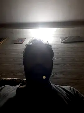 Snapshot of Hot-boy077 chatting on 12.19.25 Hot-boy077 online show from 12.19.25