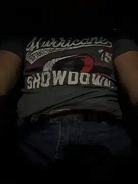 Snapshot of HorneyCowboy154 chatting on 11.14.25 HorneyCowboy154 online show from 11.14.25