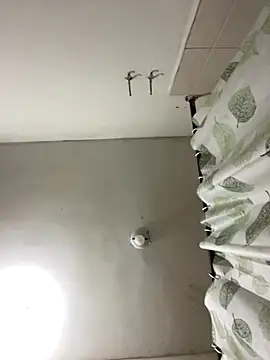 Snapshot of BrandonBlack chatting on 10.10.25 BrandonBlack online show from 10.10.25