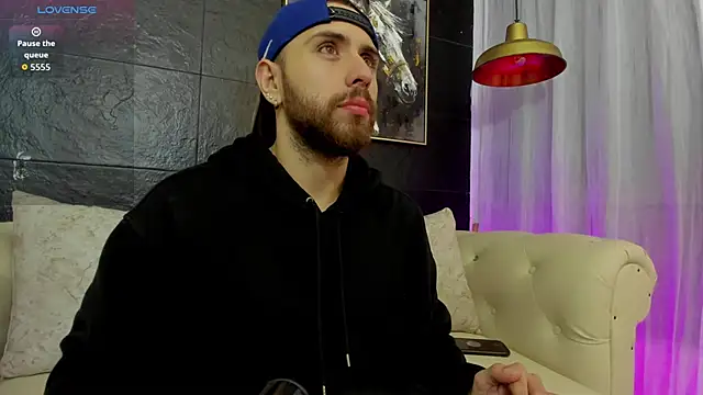 Maximo Wolff online show from 11.09.25