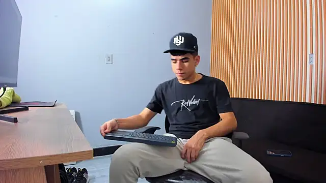 zack joness10 online show from 10.22.25