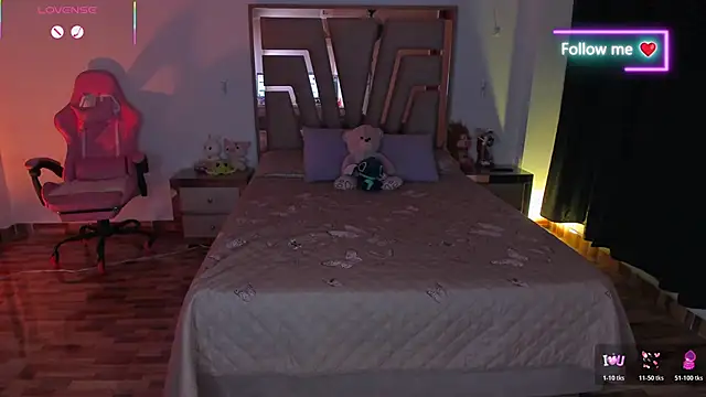 lunaarose online show from 02.07.26