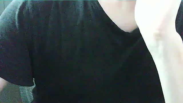 Snapshot of K_istp chatting on 09.27.25 K istp online show from 09.27.25