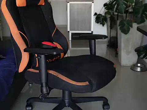 Snapshot of Vbenz28 chatting on 02.28.26 Vbenz28 online show from 02.28.26