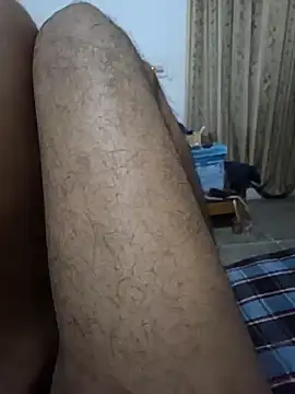 Snapshot of desir3dlund chatting on 10.09.25 desir3dlund online show from 10.09.25