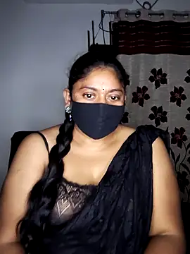 Snapshot of Telugu--Nadhini143 chatting on 10.08.25 Telugu--Nadhini143 online show from 10.08.25