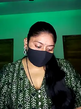 Snapshot of Telugu--Nadhini143 chatting on 11.14.25 Telugu--Nadhini143 online show from 11.14.25
