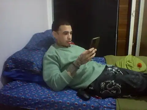 Amorrochyz online show from 09.20.25