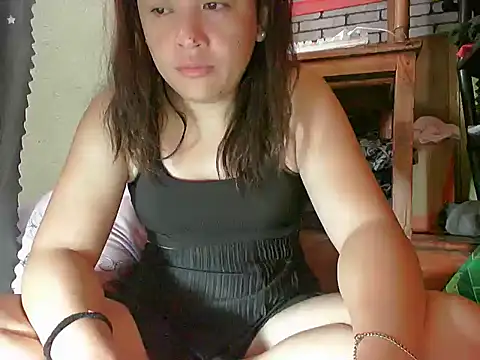 Snapshot of betty02 chatting on 04.30.26 betty02 online show from 04.30.26