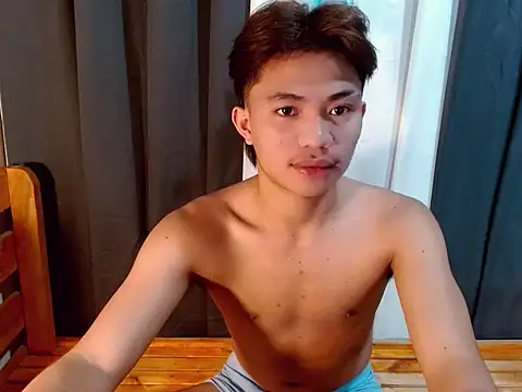 mostwantedtwink online show from 10.24.25