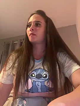 Snapshot of LollyLove_ chatting on 10.12.25 LollyLove  online show from 10.12.25