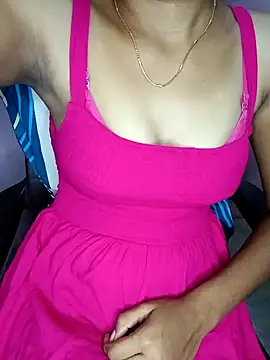 Nidhi lovely online show from 02.04.26