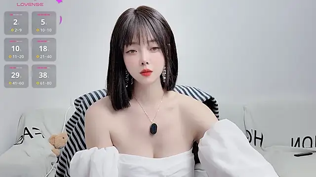 uikyy1 online show from 11.24.25