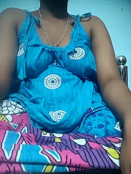 Snapshot of hotymunni chatting on 09.08.25 hotymunni online show from 09.08.25