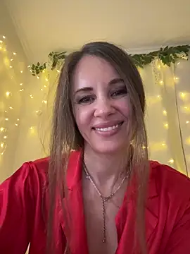 Snapshot of LucieMack chatting on 03.01.26 LucieMack online show from 03.01.26