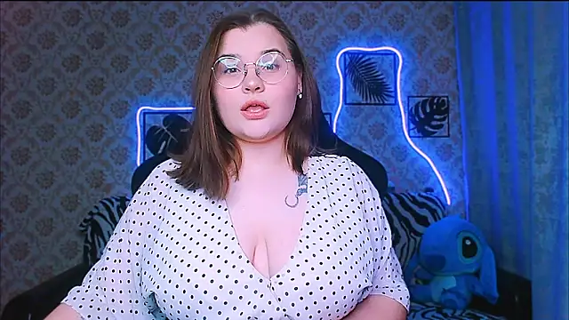 InLoveWithLife26 online show from 11.11.25