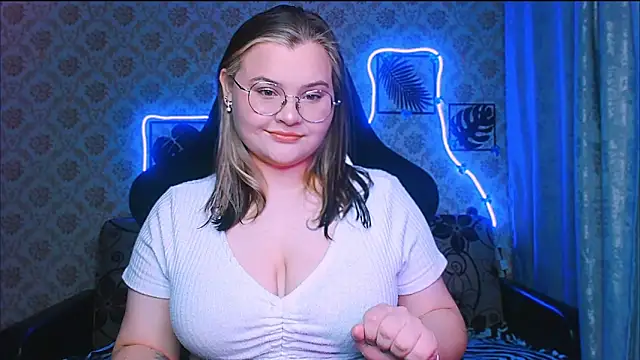 InLoveWithLife26 online show from 03.29.26