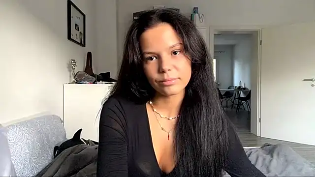 MaydaCornwall online show from 11.02.25