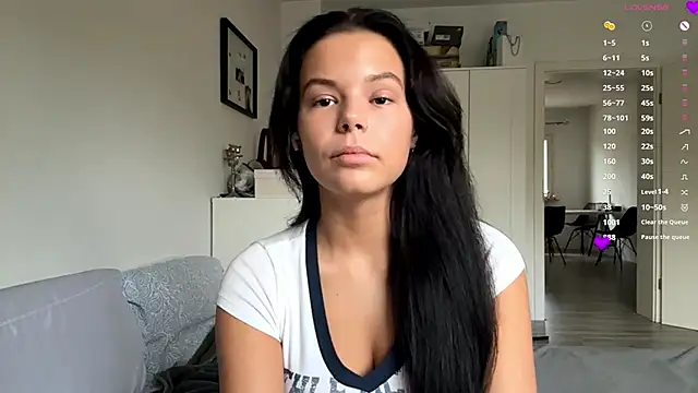 MaydaCornwall online show from 11.19.25