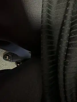 HiddenHoneyLDN online show from 09.11.25