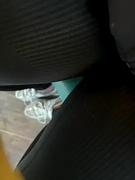 HiddenHoneyLDN online show from 11.02.25