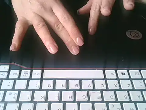 ITALIANASISIXX online show from 11.24.25