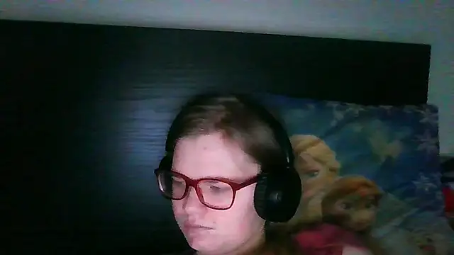 Moonolighta online show from 11.08.25