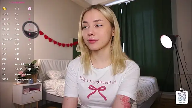 Snapshot of LilianBenskin chatting on 03.07.26 LilianBenskin online show from 03.07.26