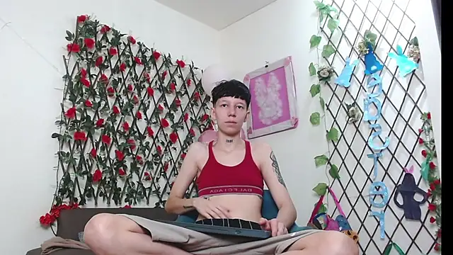 LiamBrown09 online show from 04.16.26