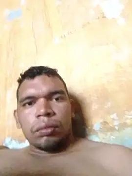 Snapshot of Big_Penis_1000 chatting on 10.28.25 Big Penis 1000 online show from 10.28.25