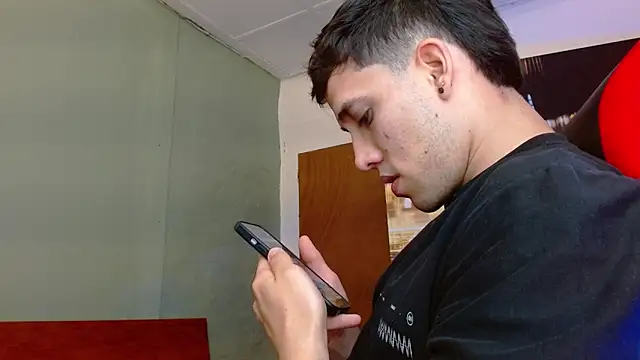 alexgiraldo   online show from 06.06.26