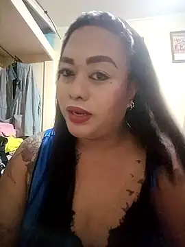 EmmaKantutera online show from 10.29.25