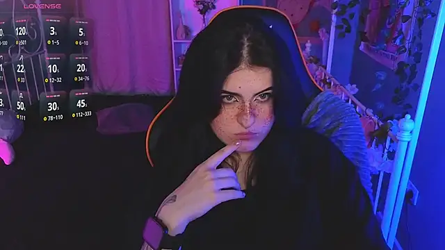 Dark Shine online show from 11.26.25