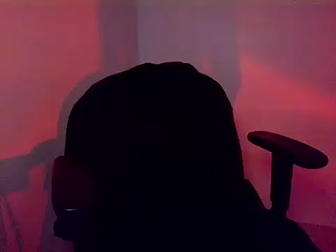 Snapshot of redruby_xoxo chatting on 03.15.26 redruby xoxo online show from 03.15.26