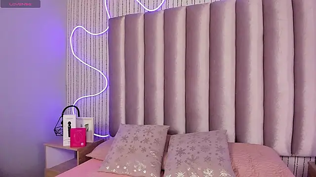 SamanthaPeachss online show from 02.03.26