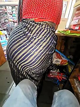 Snapshot of indianhotwife639 chatting on 12.04.25 indianhotwife639 online show from 12.04.25