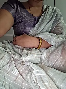 indianhotwife639 online show from 04.12.26