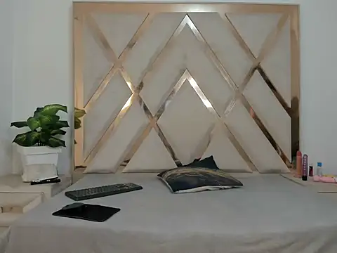 arielasm online show from 09.28.25