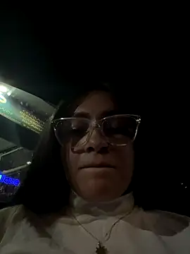 Alyha Cortes online show from 11.08.25