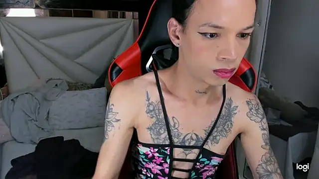 sara slut21 online show from 12.11.24