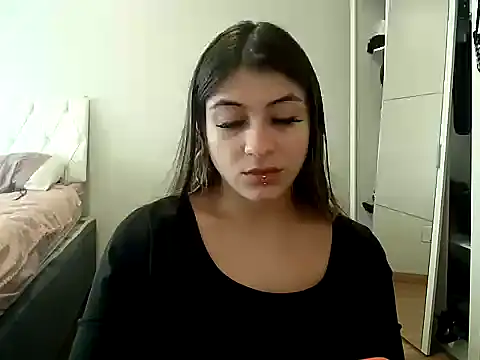 Snapshot of Becca_B chatting on 05.03.26 Becca B online show from 05.03.26
